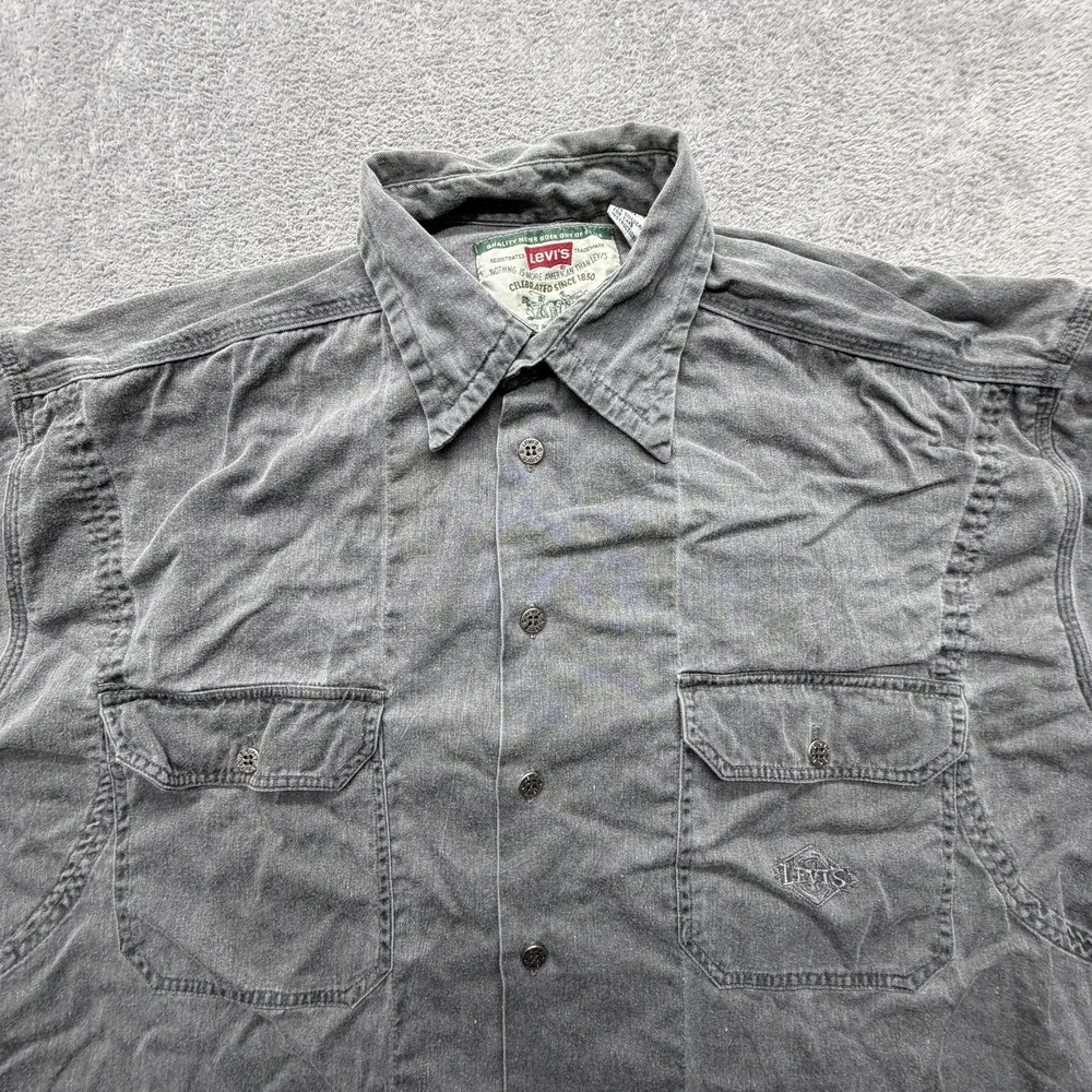 Levis Shirt Mens Medium Gray Utility Workwear Button Front‎ Long Sleeve Cotton